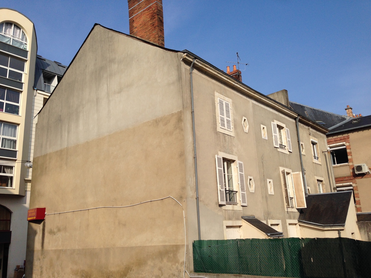 72_Le Mans_Rue de Constantine 2.jpg